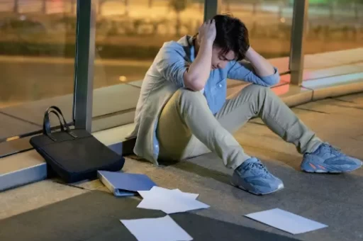 男人脱发焦虑（男人因为脱发自卑怎么办）